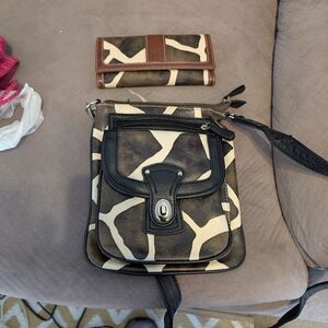 Camouflage purse and wallet